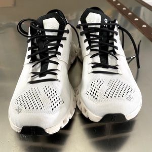 On - Women's Cloud X Low Top Running Sneakers